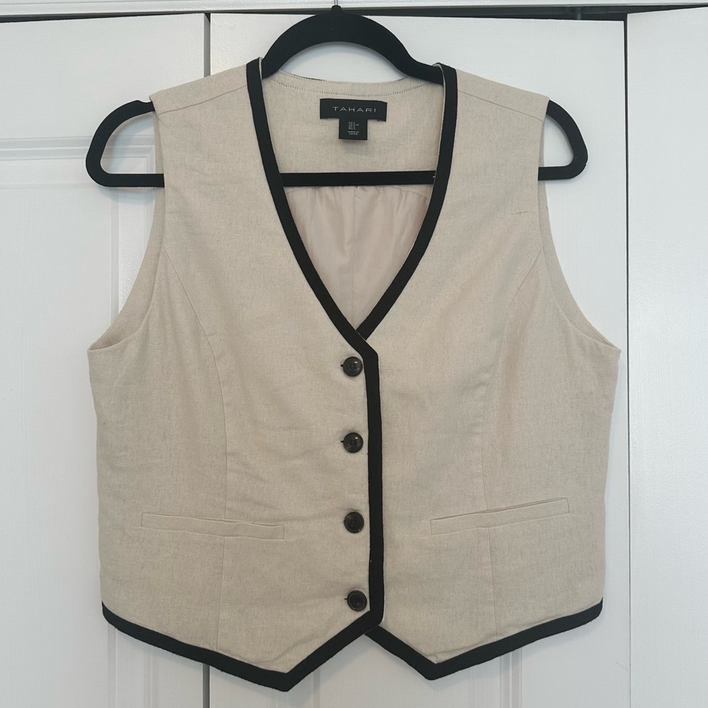 Women's Tahari Cream Vest with Black Trim - Large